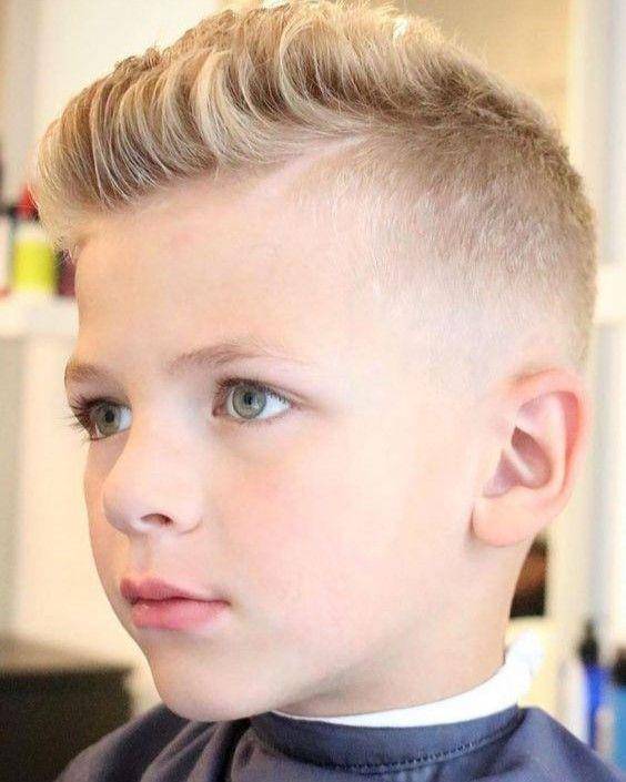 Short mohawk anak laki-laki (pinterest.com)