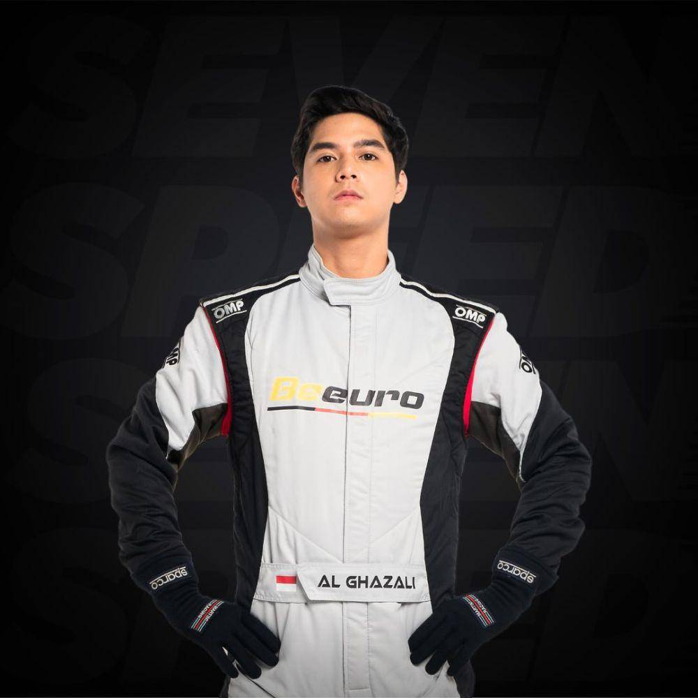 potret Al Ghazali saar nge-drift (instagram.com/sevenspeed.motorsport)