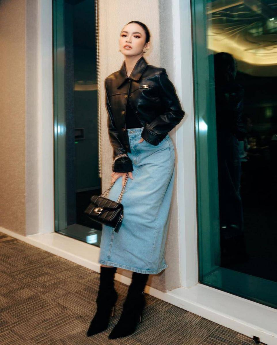 Mahalini Raharja (https://www.instagram.com/mahaliniraharja)