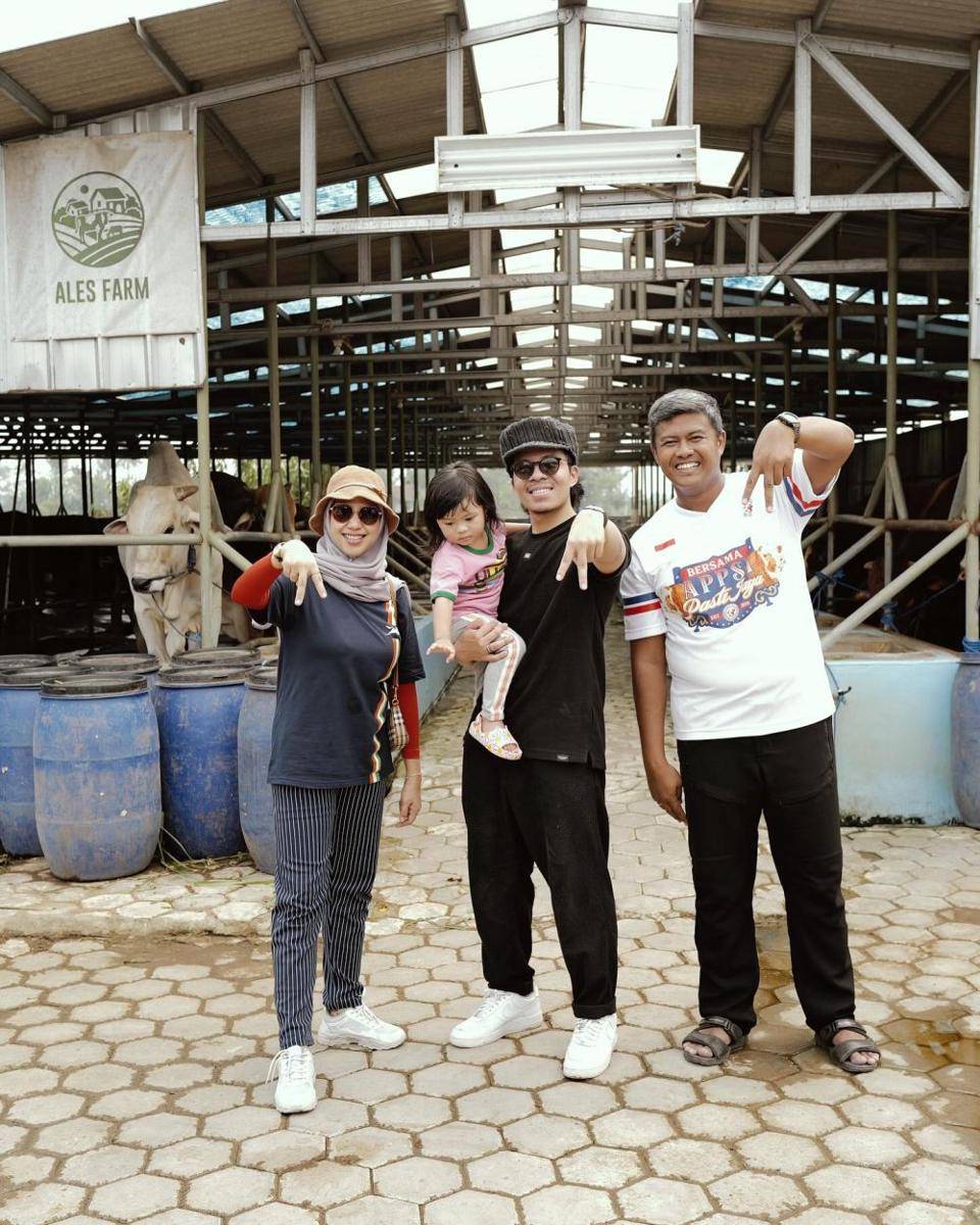 peternakan sapi Ameena (Instagram.com/attahalilintar)