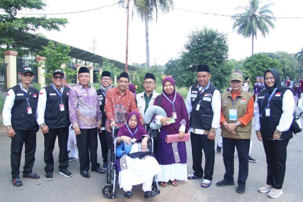 Jemaah calon haji terakhir Lampung masuk Embarkasi Antara. (Dok. Kemenag Lampung).