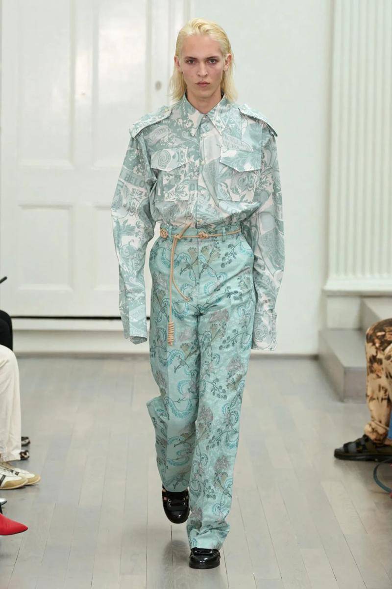 Denzil Patrick S/S '25 di LFW Menswear 2024 (instagram.com/iwantfashionweek)