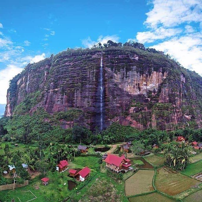 potret Tebing Lembah Harau (instagram.com/ghaardi)
