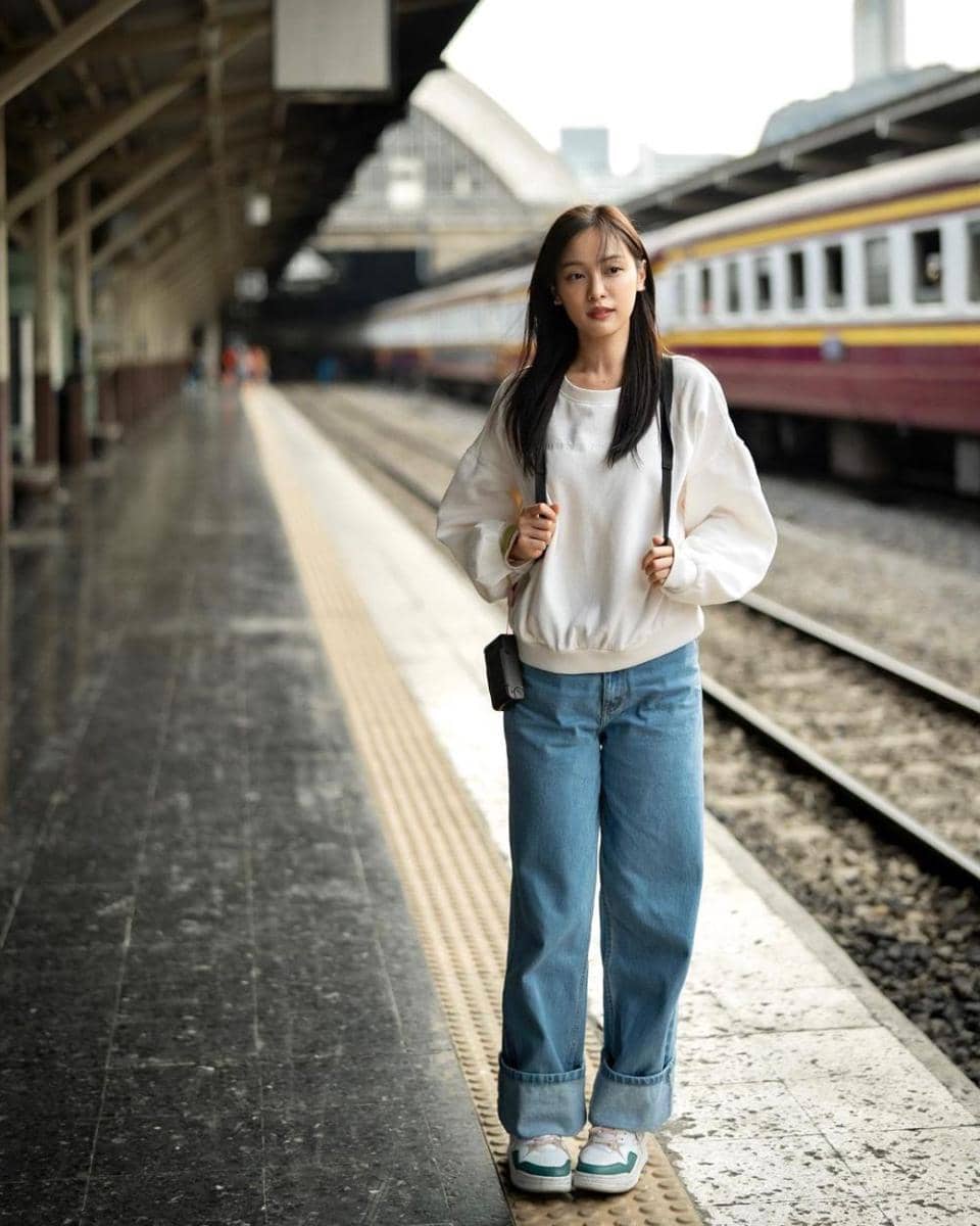 Oom Eisaya Hosuwan (instagram.com/oomeisaya)