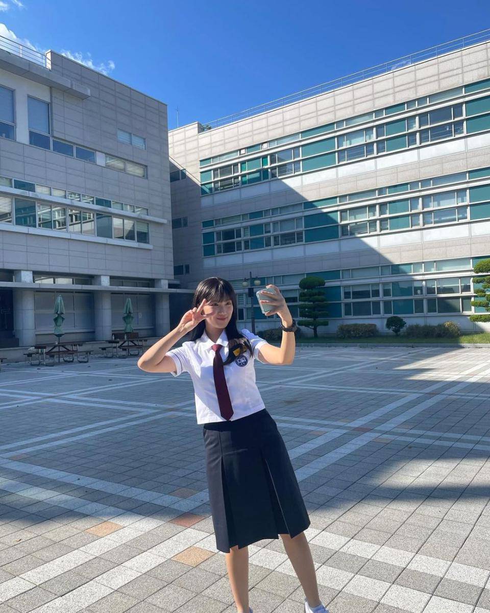 Kim Hye Yoon (instagram.com/hye_yoon1110)