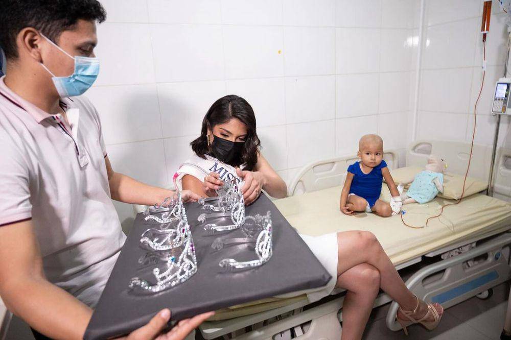 Potret Kompilasi Kunjungan Miss Universe 2023 ke Bolivia (Instagram.com/pgloriaoficial)