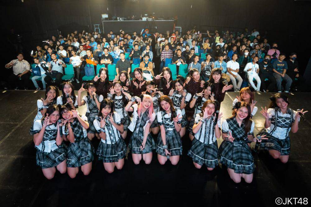 Member JKT48 (x.com/officialjkt48)