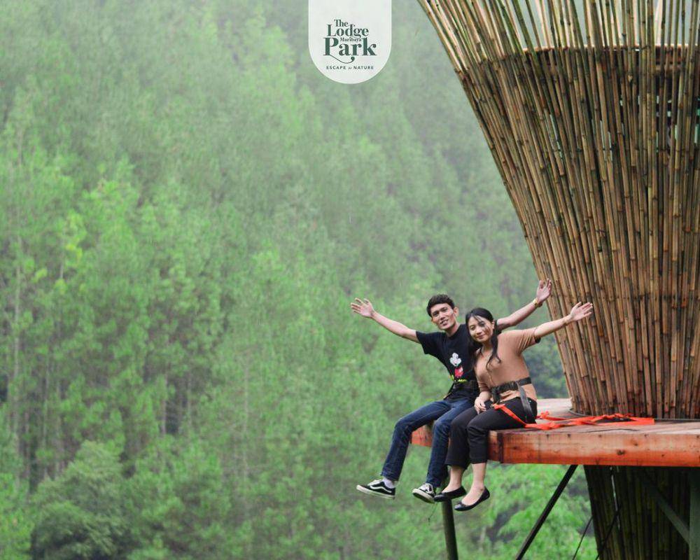 ilustrasi liburan romantis di The Lodge Maribaya (instagram.com/ thelodgemaribaya)