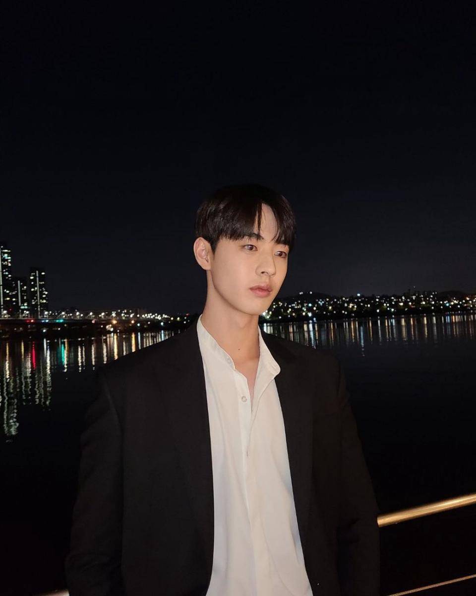 Kim Hyun Jin (instagram.com/pat8mat)