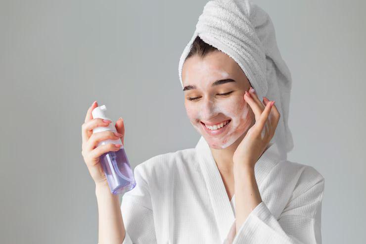 5 Rekomendasi Facial Wash Mengandung Salicylic Acid
