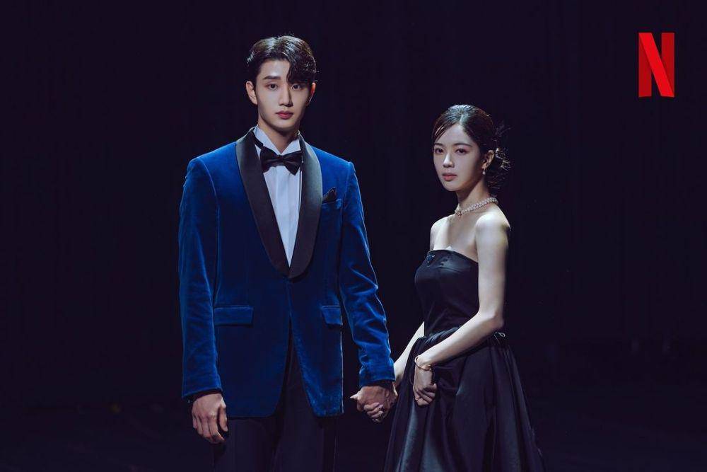 cuplikan Kim Jae Won dan Roh Jeong Eui di drakor Hierarchy (instagram.com/netflixkr)