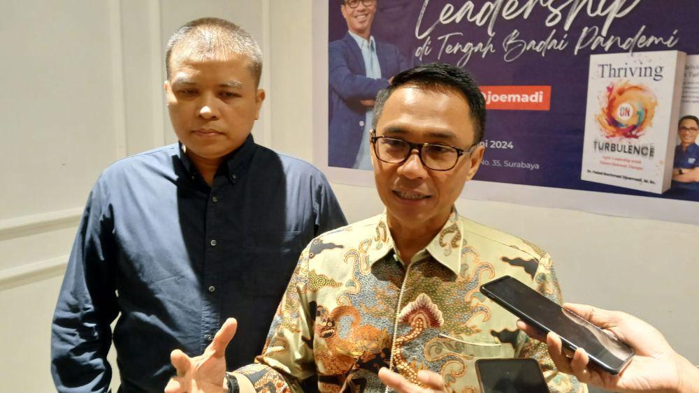 Buku Kepemimpinan Bos PT Pos Indonesia Dibedah di Surabaya