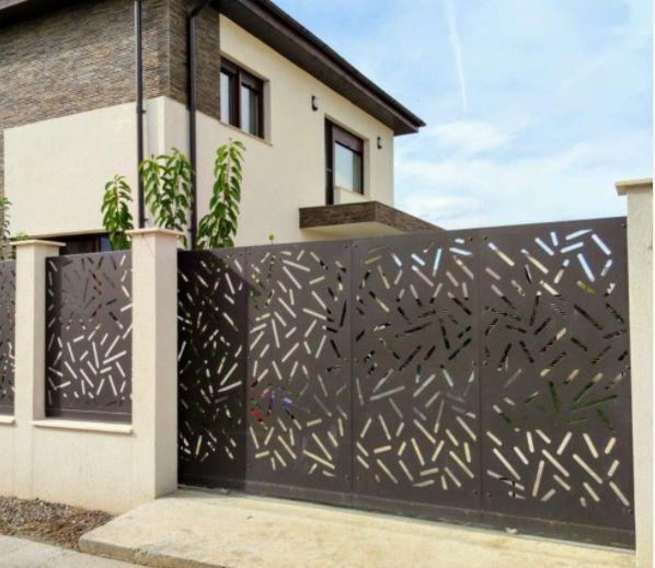 5 Inspirasi Model Pagar Rumah Setengah Tembok, Super Estetik!