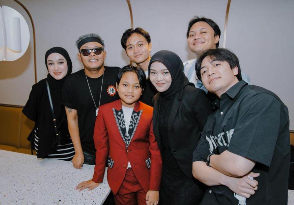 Ferdinand Anak Bungsu Sule Debut Main Film Lewat Dilan 1983: Wo Ai Ni
