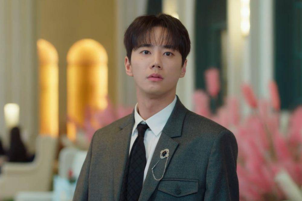 cuplikan Lee Jun Young di drakor Dreaming of a Freaking Fairytale (youtube.com/TVING_official)