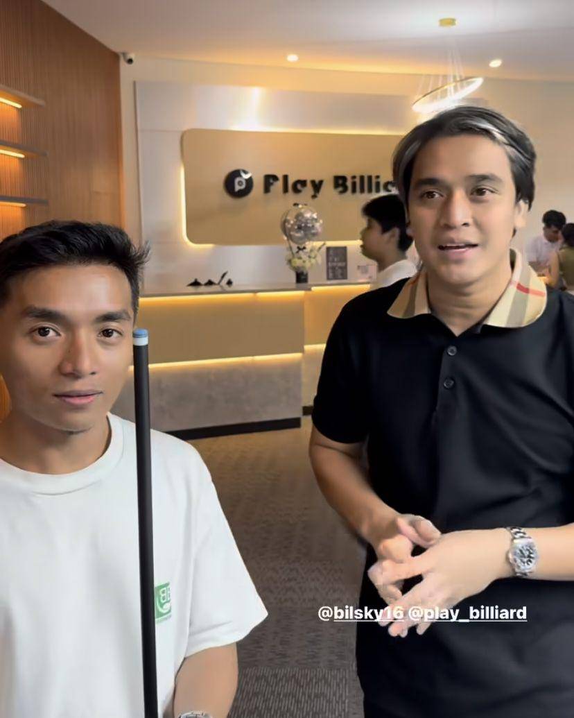 potret seleb hadiri grand opening bisnis biliar Billy Syahputra (Instagram.com/taqy_malik)