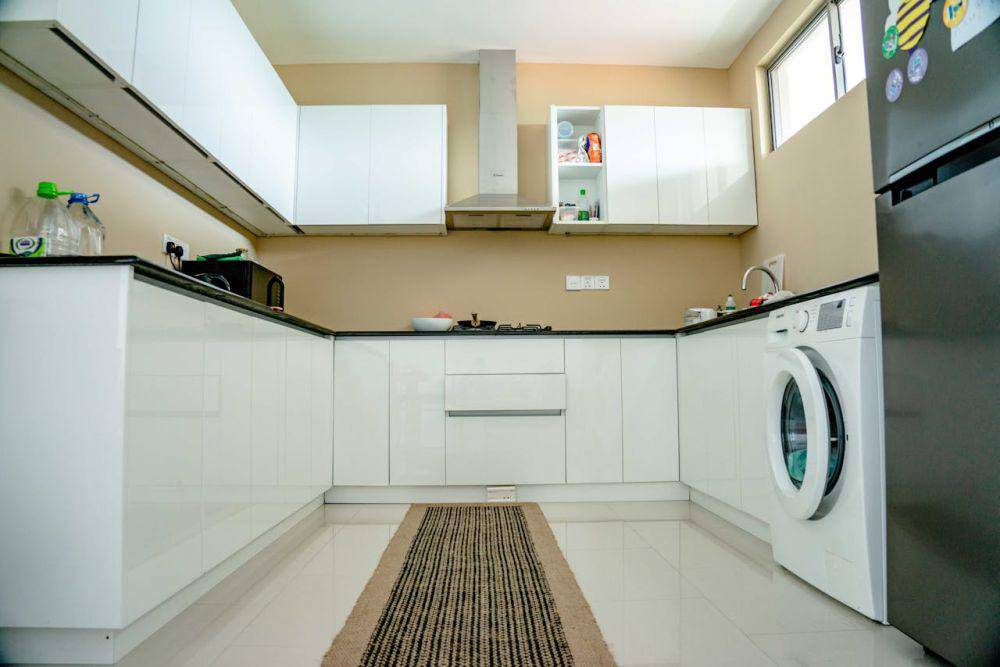 penataan dapur dan ruang cuci yang menyatu (pexels.com/Oleksandr P)