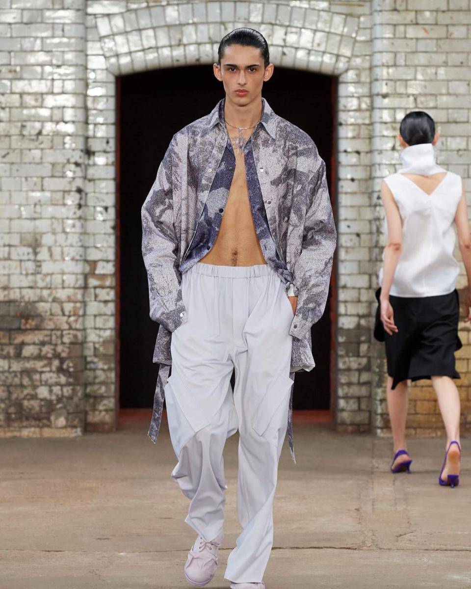 QASIMI S/S '25 di London Fashion Week Menswear 2024 (instagram.com/qasimi_official)