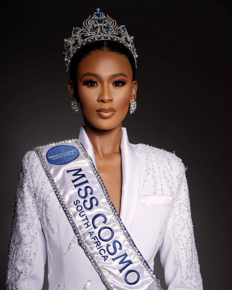 Potret Finalis Pertama yang Akan Berlaga di Ajang Miss Cosmo 2024 (Instagram.com/mbalidlamini_)
