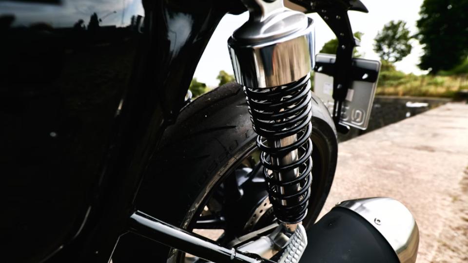 5 Gejala Kerusakan Suspensi Motor yang Jarang Disadari