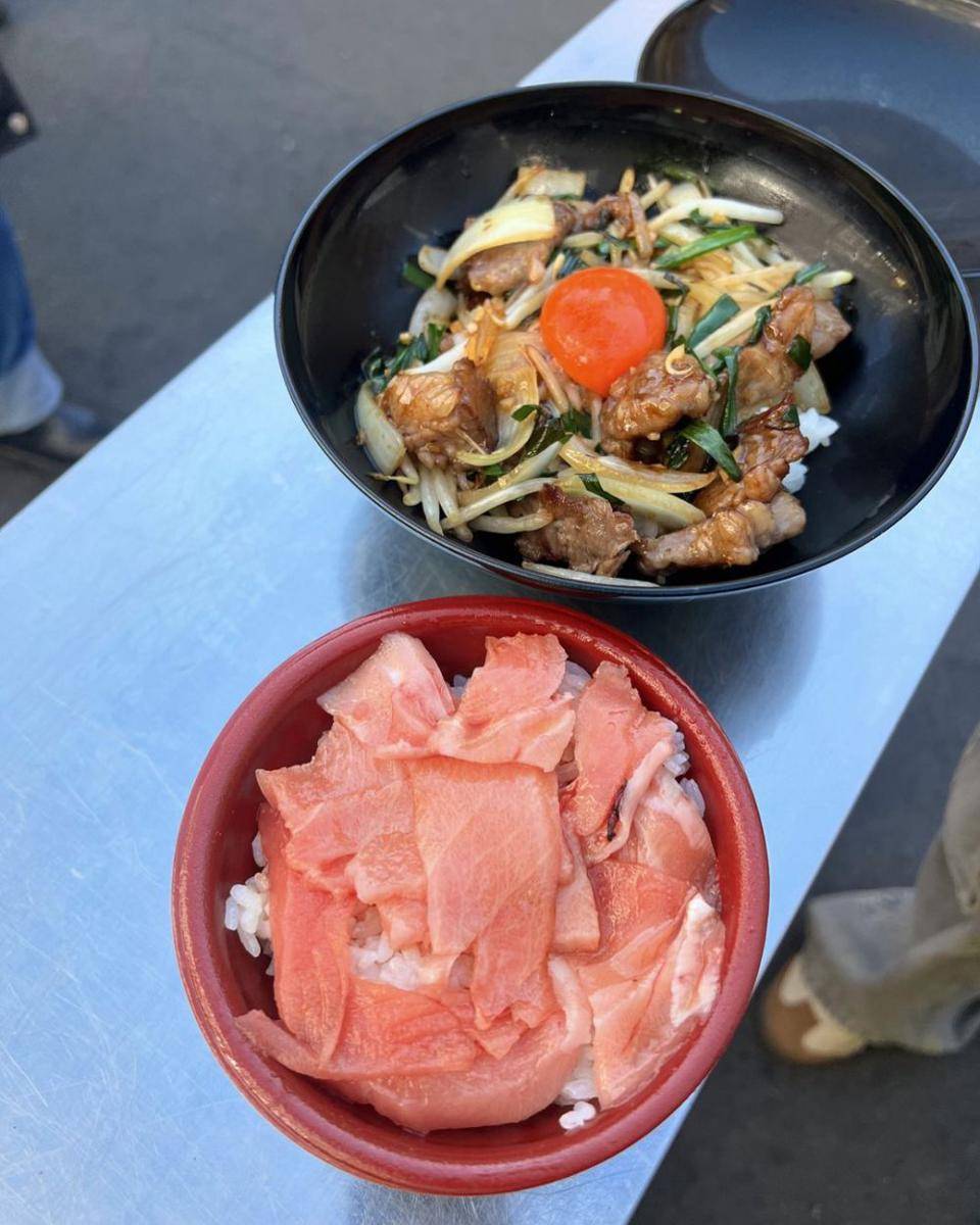 potret Jefri Nichol di Tsukiji Outer Market (instagram.com/jefrinichol)
