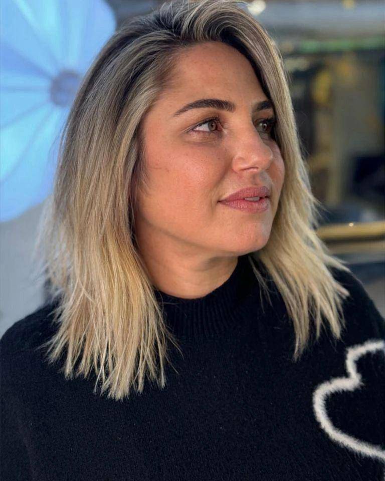 Shoulder-Length Cut (instagram.com/we_professional)