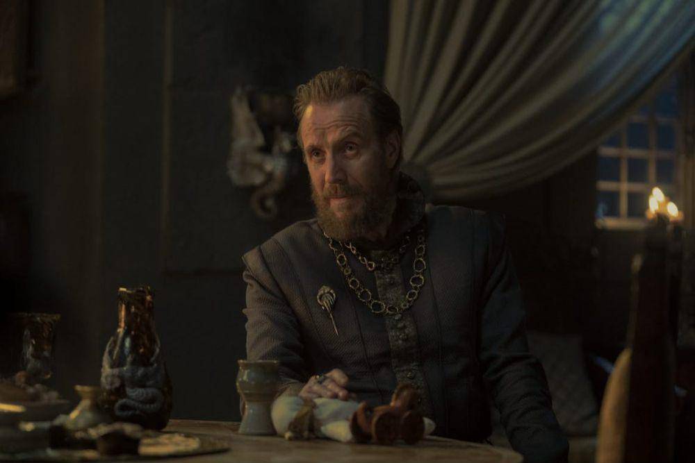 Rhys Ifans dalam serial House of the Dragon (dok. HBO/House of the Dragon)