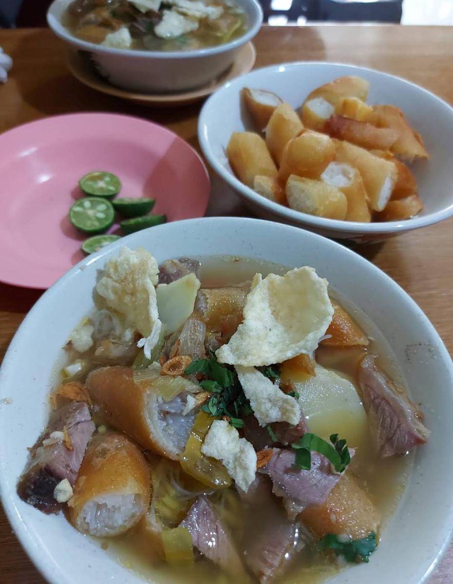 Soto Mie Bogor Mang Maman (google.com/maps/Windiana BK)