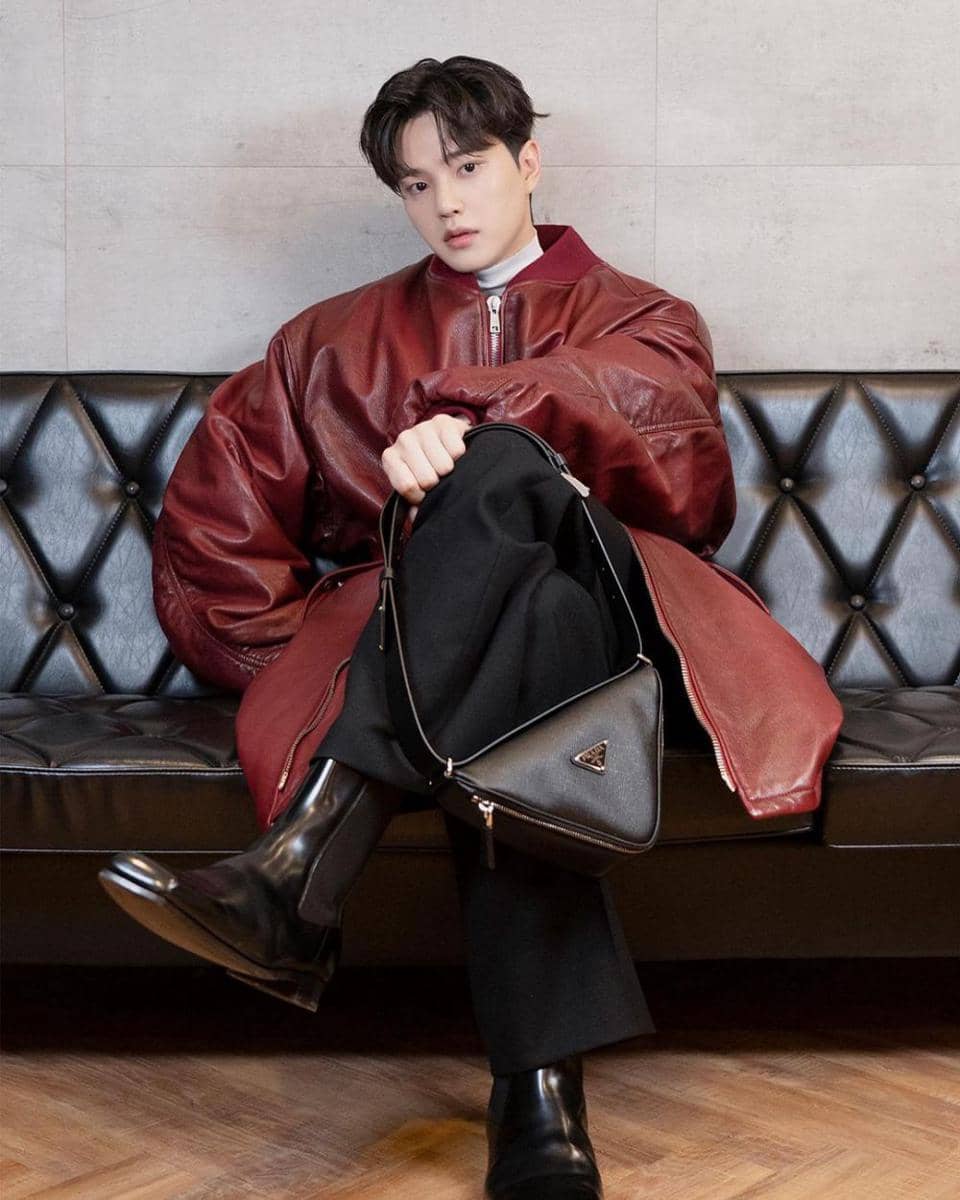 potret Song Kang (instagram.com/songkang_b)