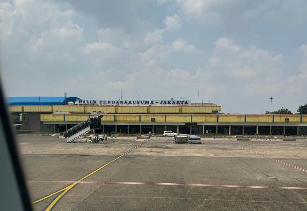4 Cara ke Bandara Halim Perdanakusuma Jakarta Naik Transportasi Umum