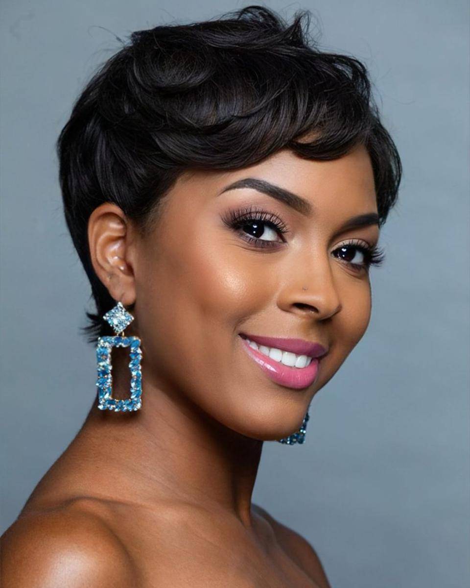 Finalis yang Bertanding di Miss Universe Jamaika 2024 (instagram.com/officialmissuniversejamaica)