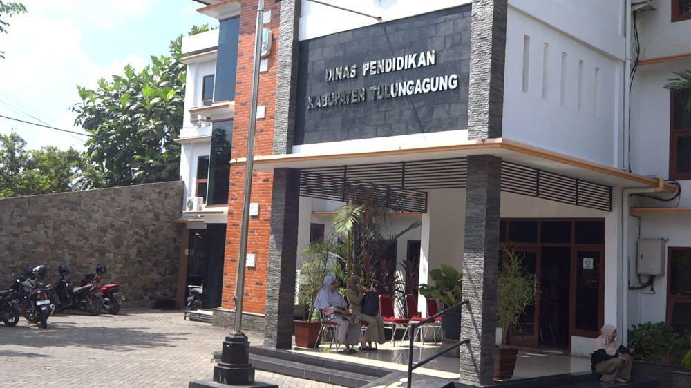 Titik Azimuth Menjadi Kendala Sistem PPDB di Tulungagung