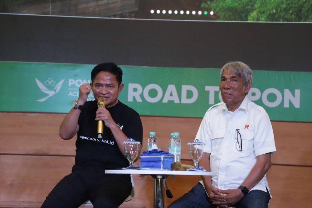 Pj Gubernur Sumut Hasanuddin dan Ketua KONI Sumut John Ismadi Lubis pada gelaran Road to PON 2024 di Pos Bloc Medan, Selasa (11/6/2024) (Dok.Diskominfo Sumut)