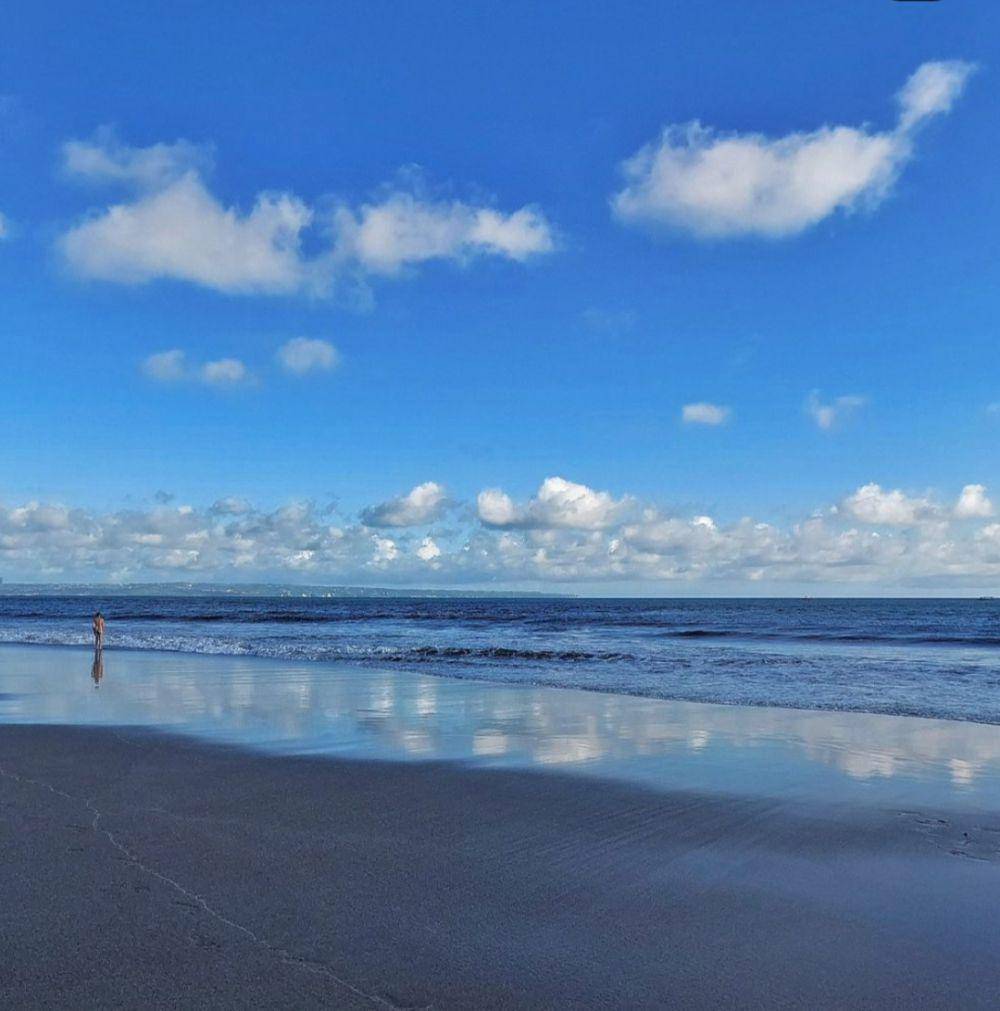 Pantai Batu Belig (instagram.com/iv_ca20)
