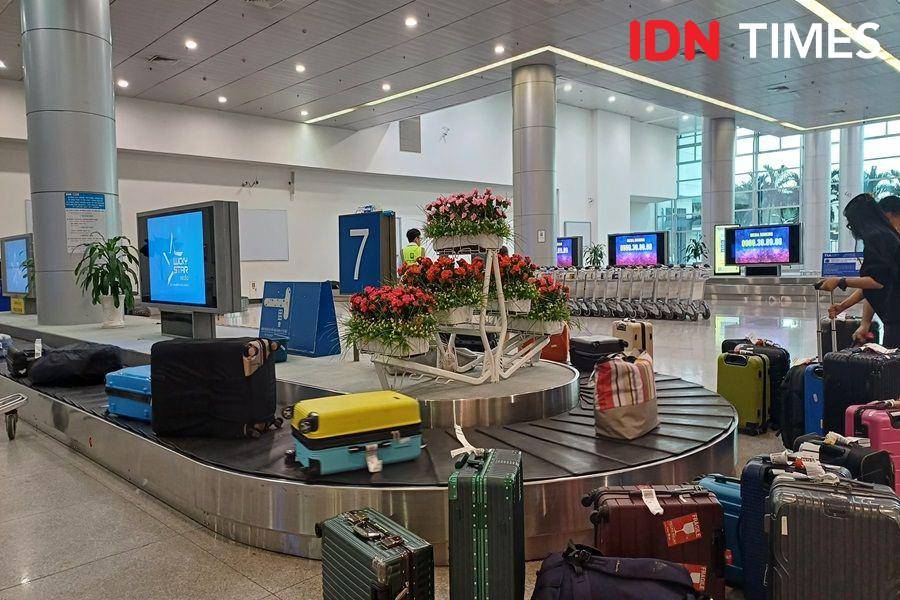 Ilustrasi bagasi bandara (IDN Times/Dhiya Awlia Azzahra)