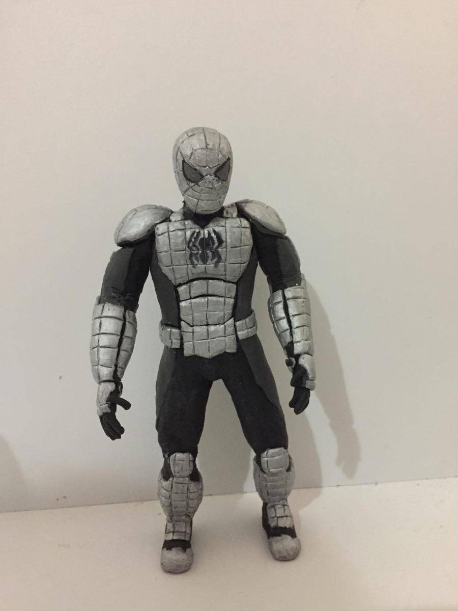 potret karya buatan tangan Spider-Man dari tanah liat (reddit.com/user/yasmin-ismail)