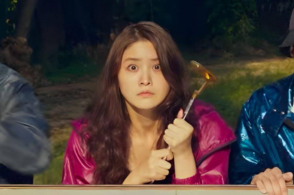 cuplikan Park Jung Hwa di film Handsome Guys (youtube.com/ItsNEWKorea)