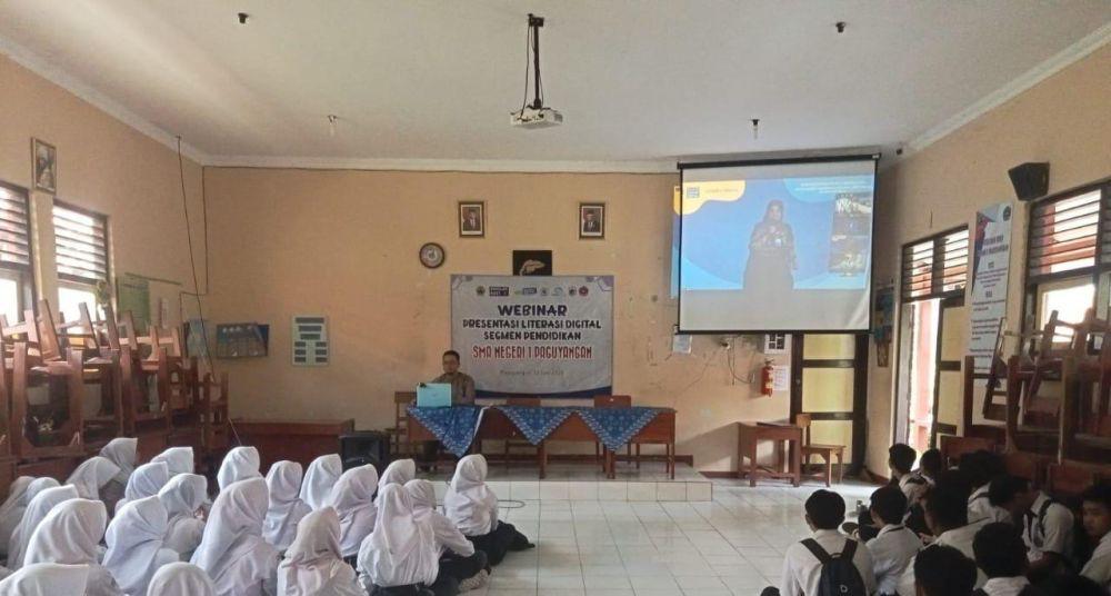 Literasi Digital Siswa SMA Brebes, Bijak Bersosmed Tanpa Cyberbullying