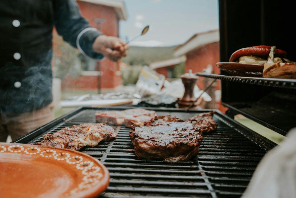 5 Kunci Memasak Daging Kambing agar Tidak Bau Prengus