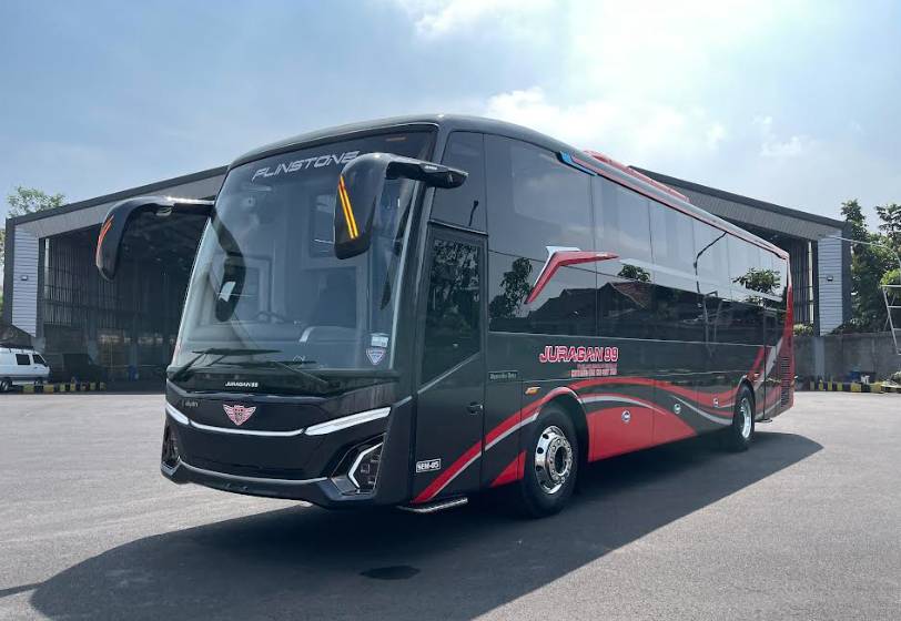 Bus Juragan 99 (Juragan 99)