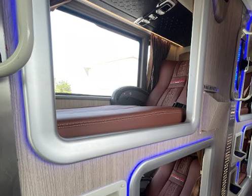 Bus Juragan 99 (Juragan 99)