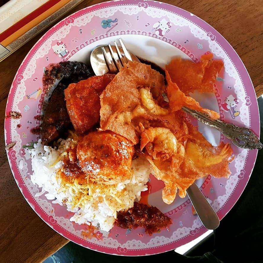 Warung Nasi Cumi-Cumi Bu Atun (instagram.com/kedaif25)