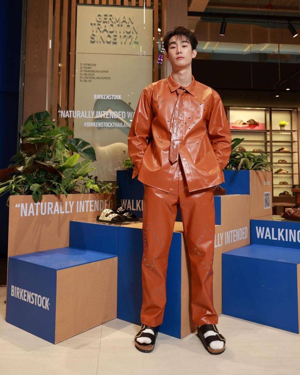 outfit old money style ala Force Jiratchapong (instagram.com/fforce_)