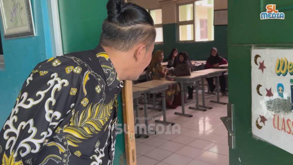 Sule ambil rapor anak (YouTube.com/SL Media)