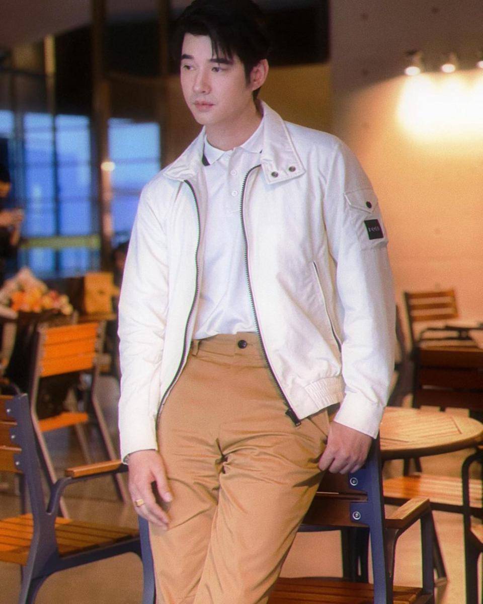 daily outfit simpel ala Mario Maurer (instagram.com/mario_mm38)
