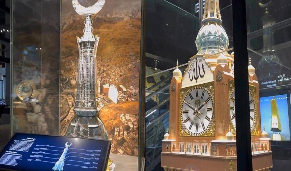 potret Risty Tagor eksplorasi Zamzam Tower (instgaram.com/ristytagor)