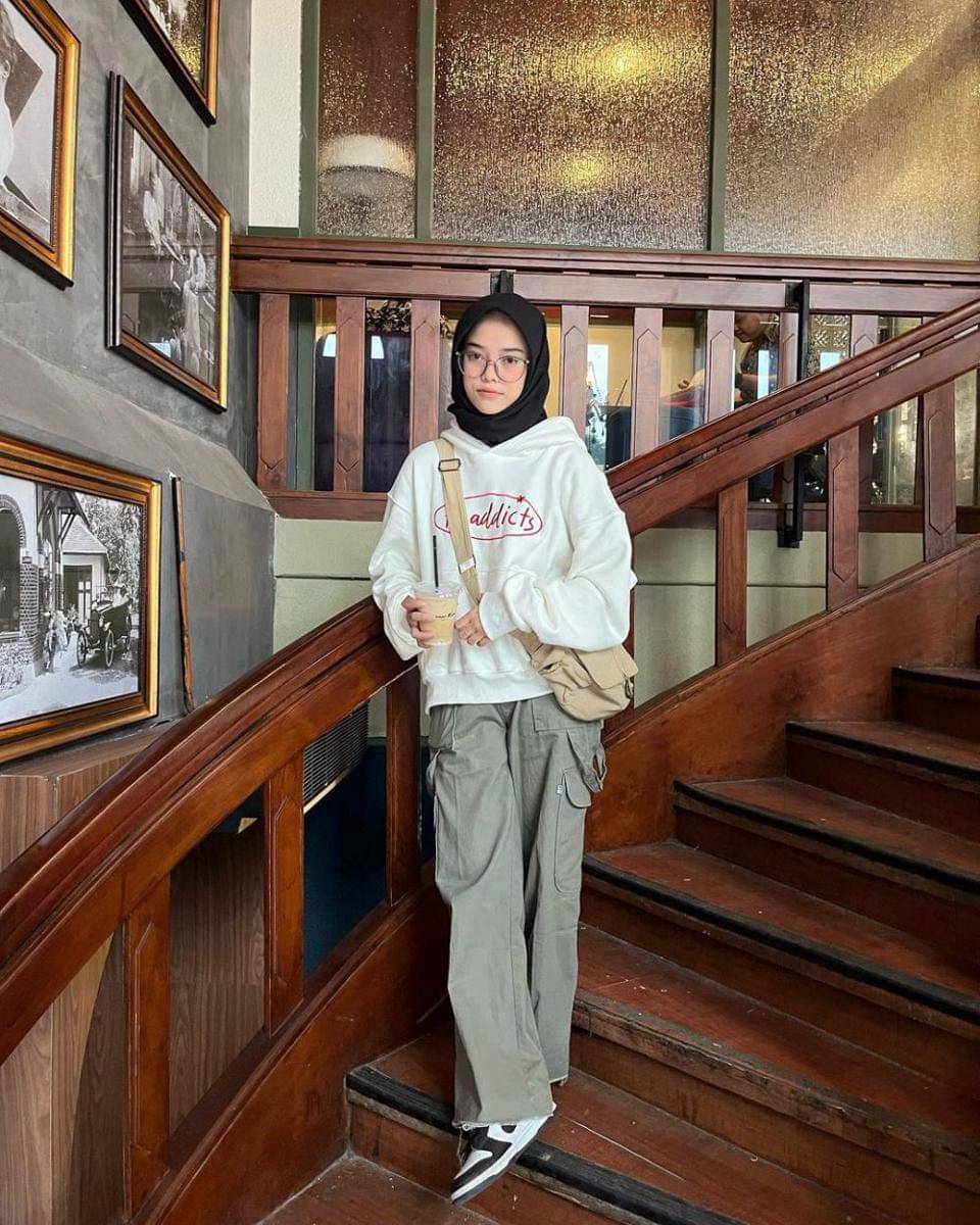 Zhafira (instagram.com/zhafira_nz)
