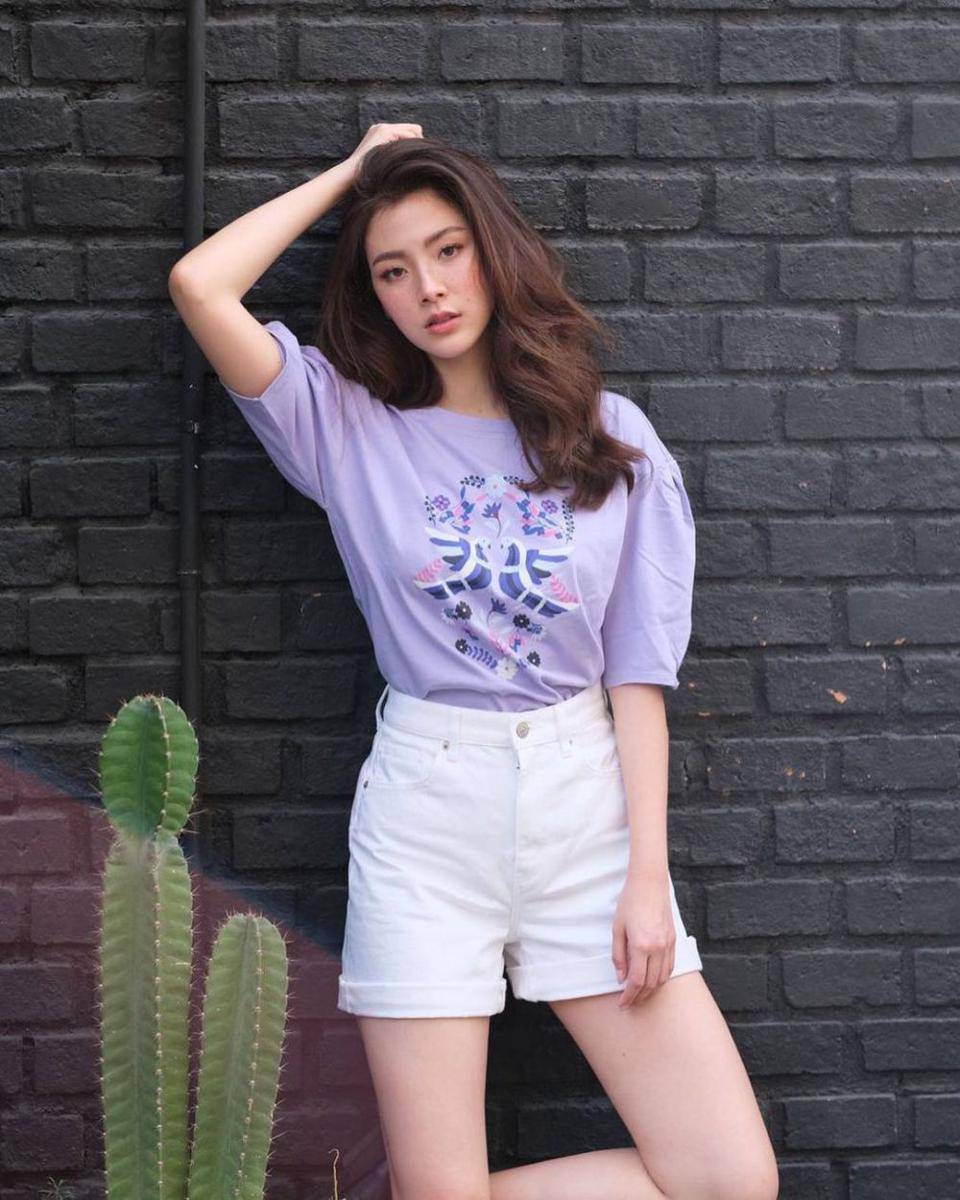 mix and match short pants ala Baifern Pimchanok (instagram.com/baifernbah)