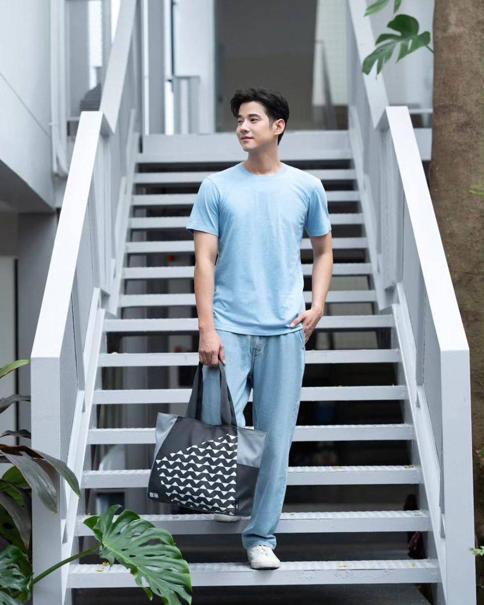 daily outfit simpel ala Mario Maurer (instagram.com/mario_mm38)