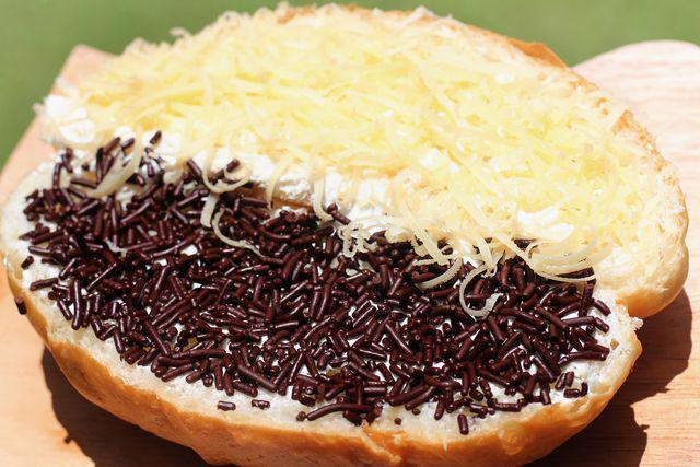 11 Isian Roti Jadul Indonesia yang Berkesan di Lidah